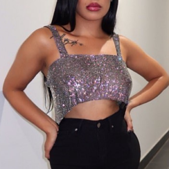 HMS Rhinestone Chain Top - Picture 2 of 6